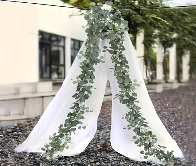 Fastest delivery: 4 business daysSimulation Eucalyptus Wreath - 1pc of Artificial Green Plant Vine, Suitable for Wedding, Home, And Garden Decoration - Versatile Hanging Plant, Ideal for Tabletops, Walls, And Parties.